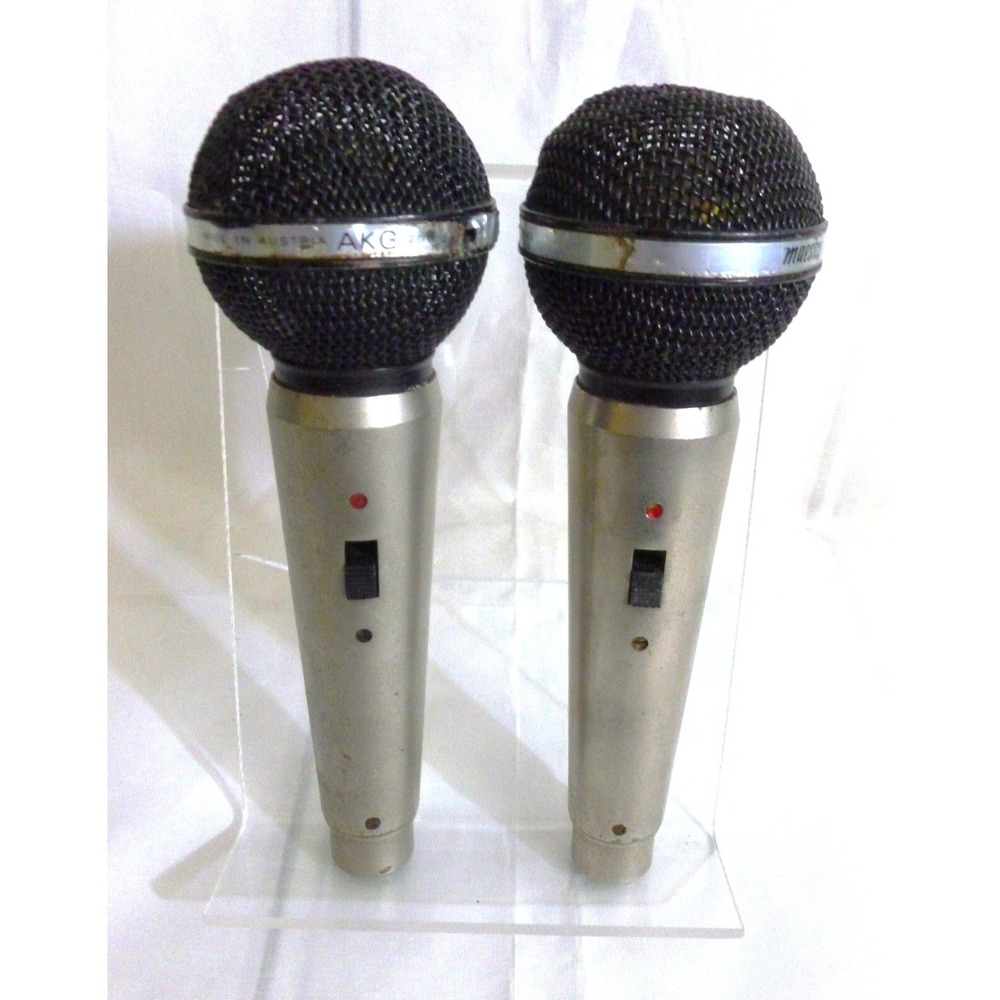 2 Vintage AKG Maestro DM 700 Dynamic Cardiod Microphone